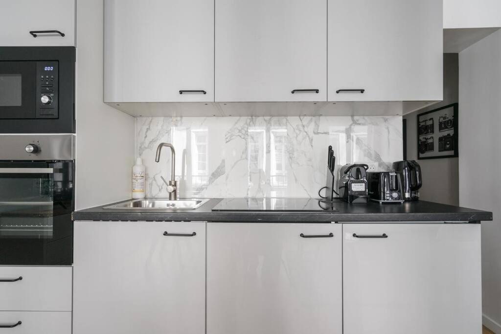 Grand Boulevard 12 : Cosy 1br- 4p Appartamento Parigi